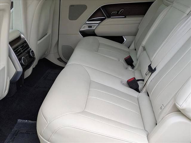 Certified 2025 Land Rover Range Rover Long Wheelbase SE AWD/4WD image 20