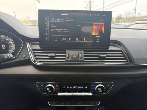 Certified 2023 Audi Q5 2.0T Premium Plus w/ Premium Plus Package AWD/4WD image 9