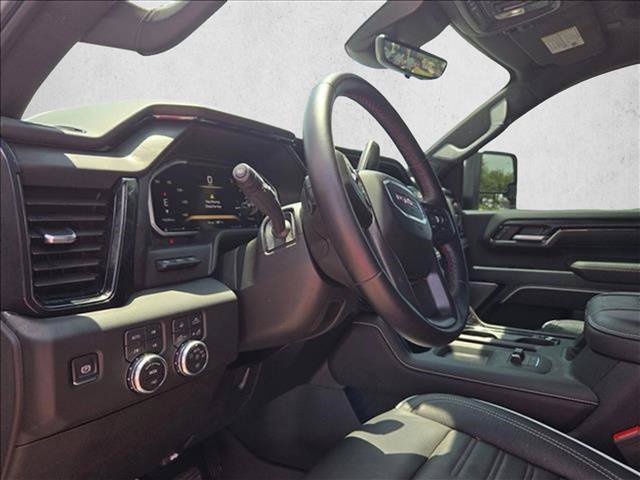 Used 2026 GMC Sierra 2500 AT4X AWD/4WD image 9