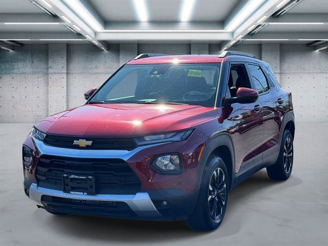 Used 2023 Chevrolet TrailBlazer LT w/ Convenience Package AWD/4WD image 1