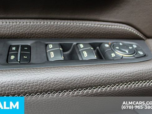 Used 2024 GMC Yukon Denali image 44