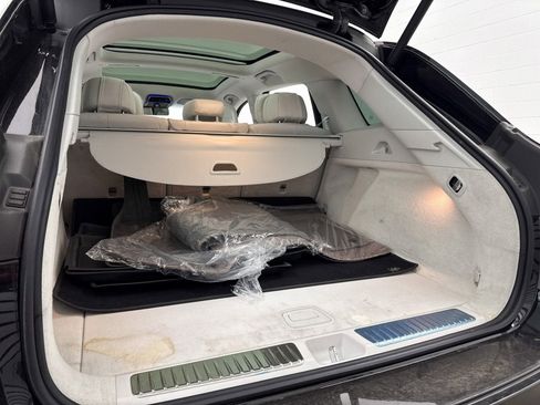 Used 2023 Mercedes-Benz EQS 580 4MATIC SUV image 36