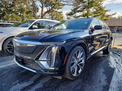 Certified 2024 Cadillac Lyriq Luxury w/ LPO, Floor Liner Package