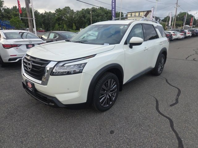 Used 2023 Nissan Pathfinder SL w/ SL Premium Package AWD/4WD image 1