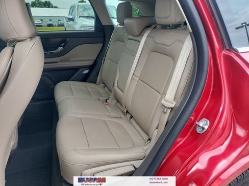 Used 2022 Lincoln Corsair AWD w/ Premium Package image 10