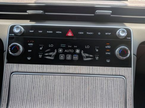 New 2026 Genesis GV80 3.5T Prestige AWD/4WD image 23