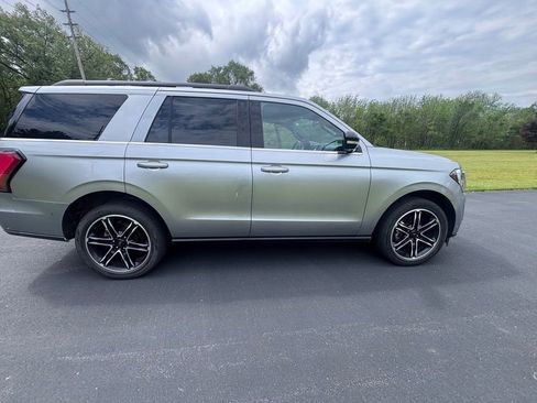 Used 2020 Ford Expedition Limited w/ Equipment Group 303A AWD/4WD image 1