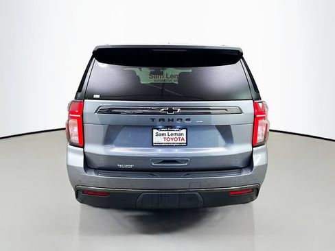 Used 2022 Chevrolet Tahoe Z71 w/ Luxury Package AWD/4WD image 6