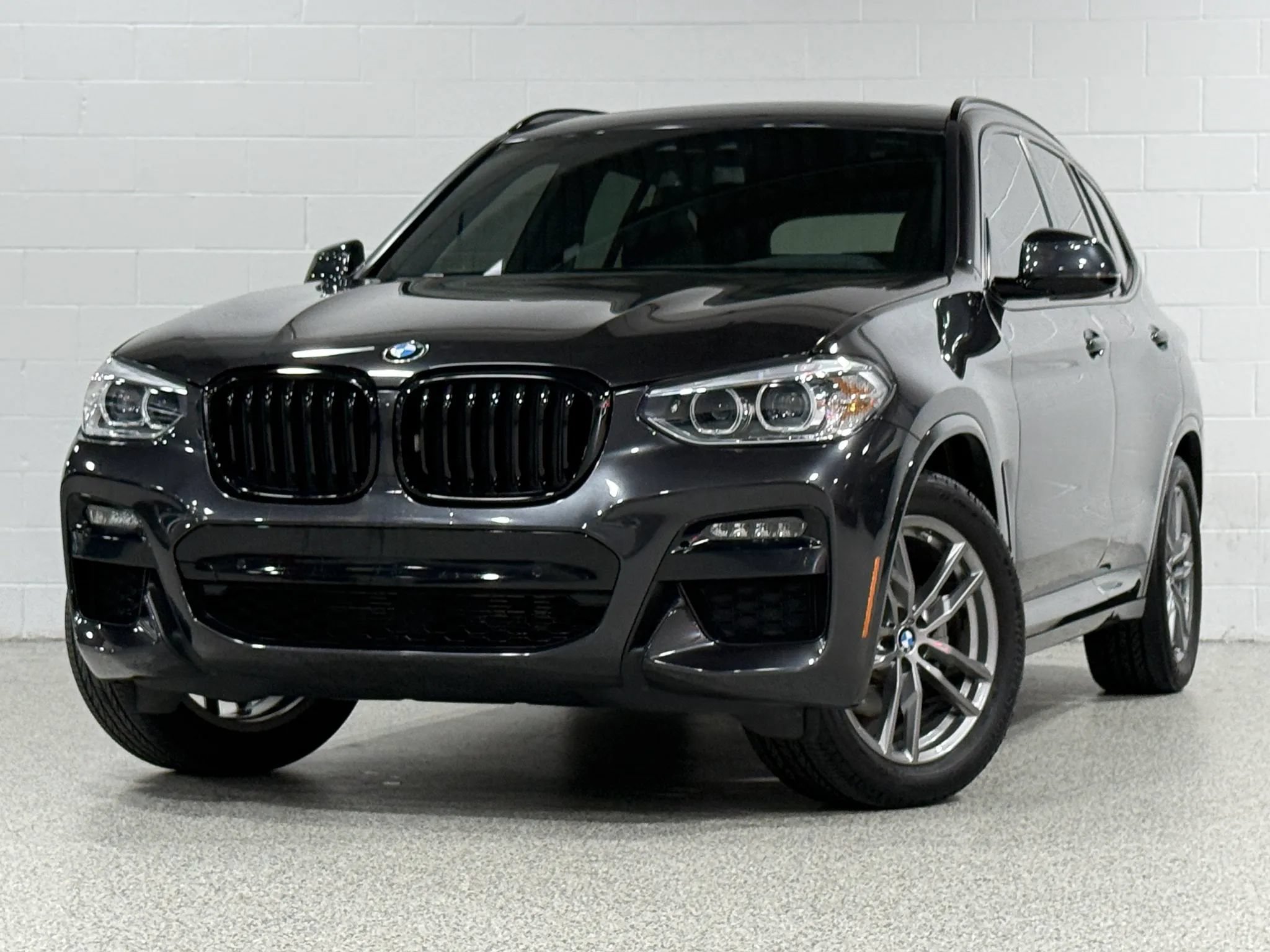 Used 2020 BMW X3 xDrive30i w/ M Sport Package 2 AWD/4WD image 2