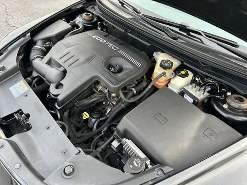 Used 2010 Chevrolet Malibu LTZ image 34