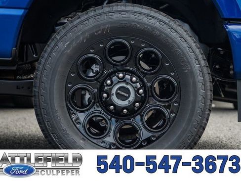 New 2026 Ford F250 Lariat w/ Black Appearance Package image 17