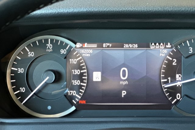 Used 2022 Land Rover Range Rover Velar R-Dynamic S AWD/4WD image 27
