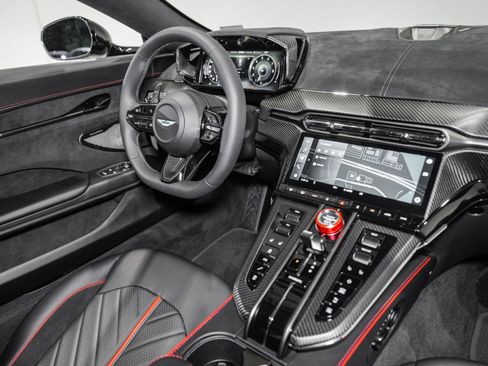 New 2026 Aston Martin V8 Vantage S image 17
