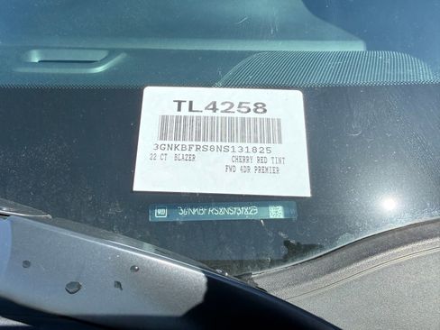 Used 2022 Chevrolet Blazer Premier image 9