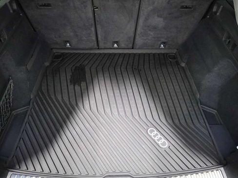 Certified 2025 Audi Q5 Premium w/ Premium Plus AWD/4WD image 39