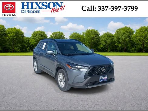 Used 2022 Toyota Corolla Cross LE FWD image 1