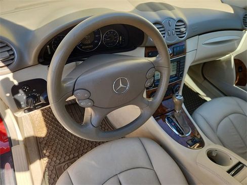 Used 2008 Mercedes-Benz CLK 350 Cabriolet image 10