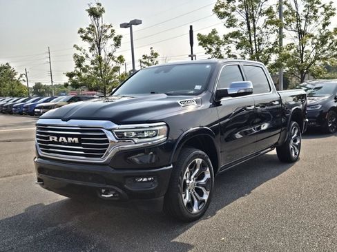Used 2022 RAM 1500 Limited AWD/4WD image 1
