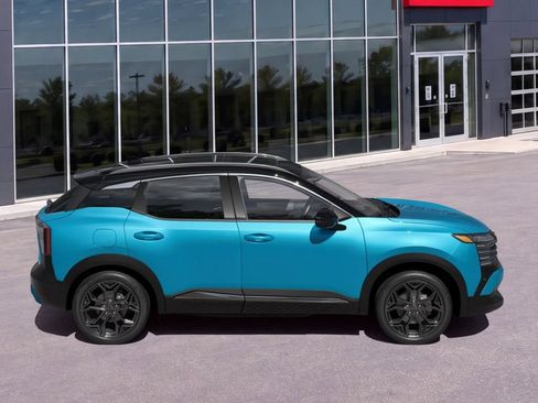 New 2026 Nissan Kicks SR w/ SR Premium Package AWD/4WD image 8