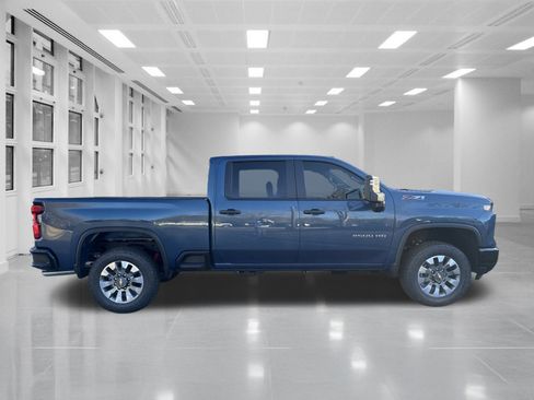 New 2026 Chevrolet Silverado 2500 Custom w/ Custom Value Package image 4