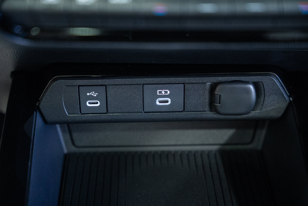 New 2027 Toyota Prius XLE AWD/4WD image 23