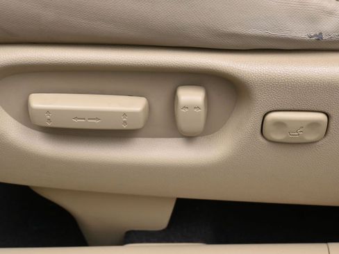 Used 2011 Honda CR-V EX-L image 10