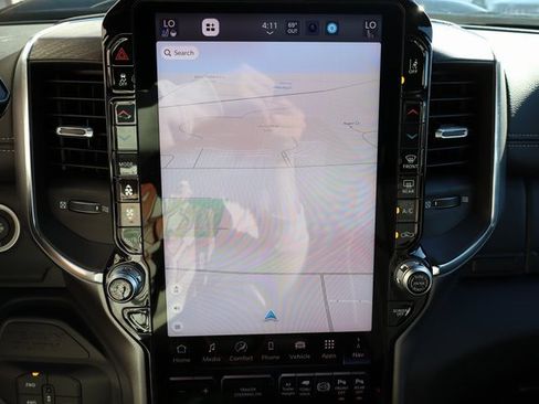 Used 2025 RAM 3500 Laramie image 26