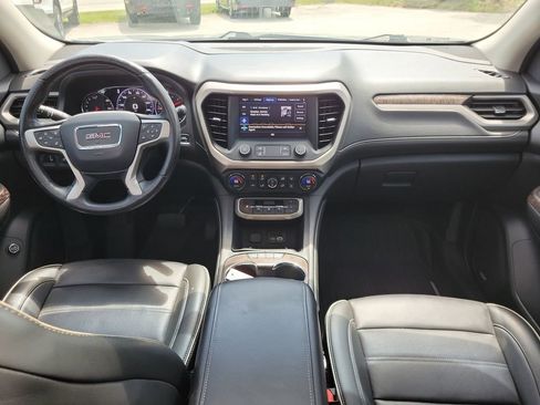 Used 2021 GMC Acadia Denali w/ Denali Ultimate Package AWD/4WD image 13