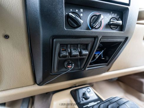 Used 1999 Jeep Wrangler Sahara AWD/4WD image 27