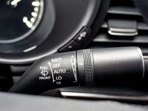 Certified 2025 MAZDA MAZDA3 s image 21