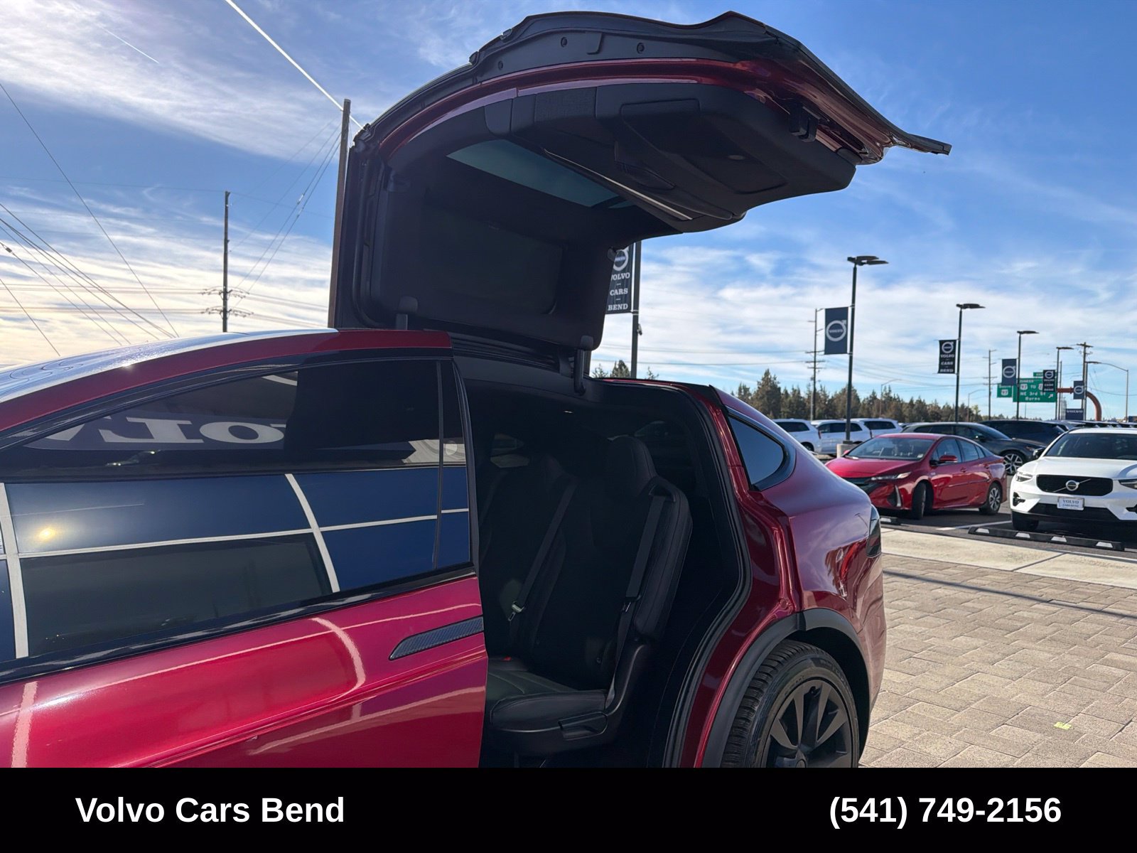 Used 2025 Tesla Model X AWD/4WD image 21