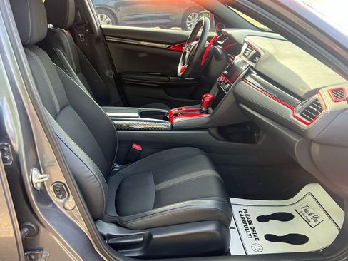 Used 2019 Honda Civic Sport image 14