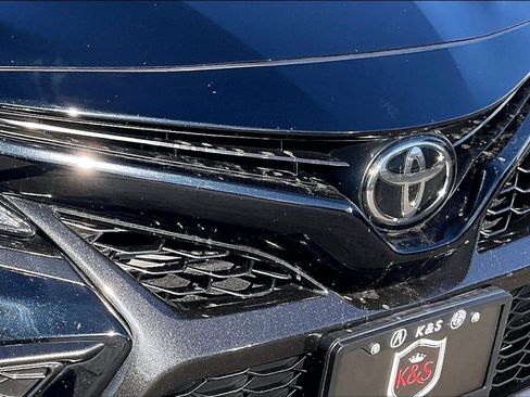 Used 2021 Toyota Camry XSE image 26