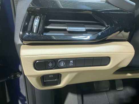 Used 2023 Acura MDX image 23