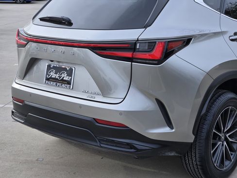 Used 2024 Lexus NX 300h AWD w/ Luxury Package image 15