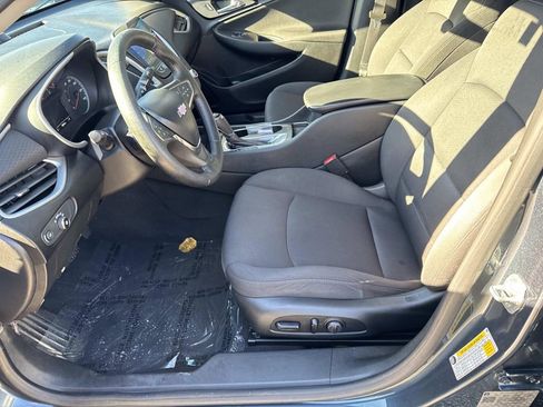 Used 2020 Chevrolet Malibu RS image 16