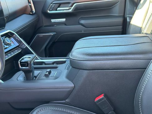 Certified 2024 GMC Sierra 1500 Denali w/ Denali Reserve Package image 27