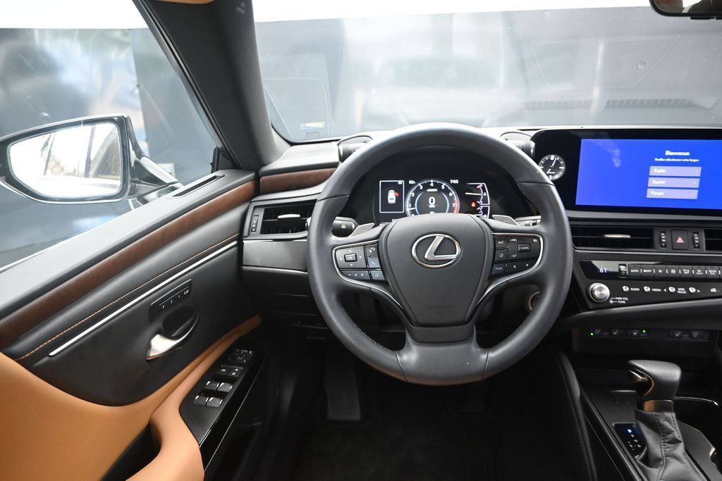 Certified 2024 Lexus ES 350 w/ Premium Package FWD image 29