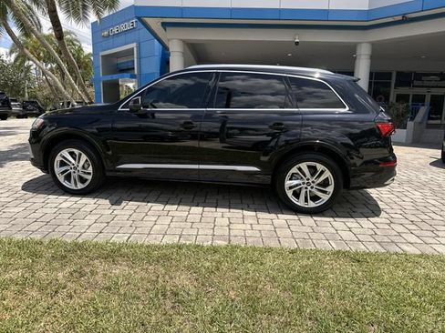 Used 2021 Audi Q7 3.0T Premium Plus w/ Premium Plus Package AWD/4WD image 33