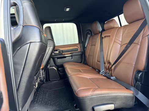 Used 2022 RAM 2500 Limited image 32