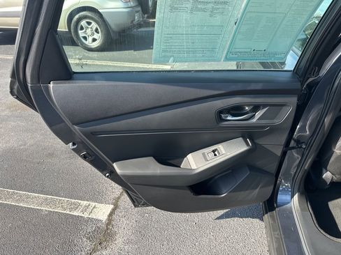 Certified 2025 Honda Accord SE image 13