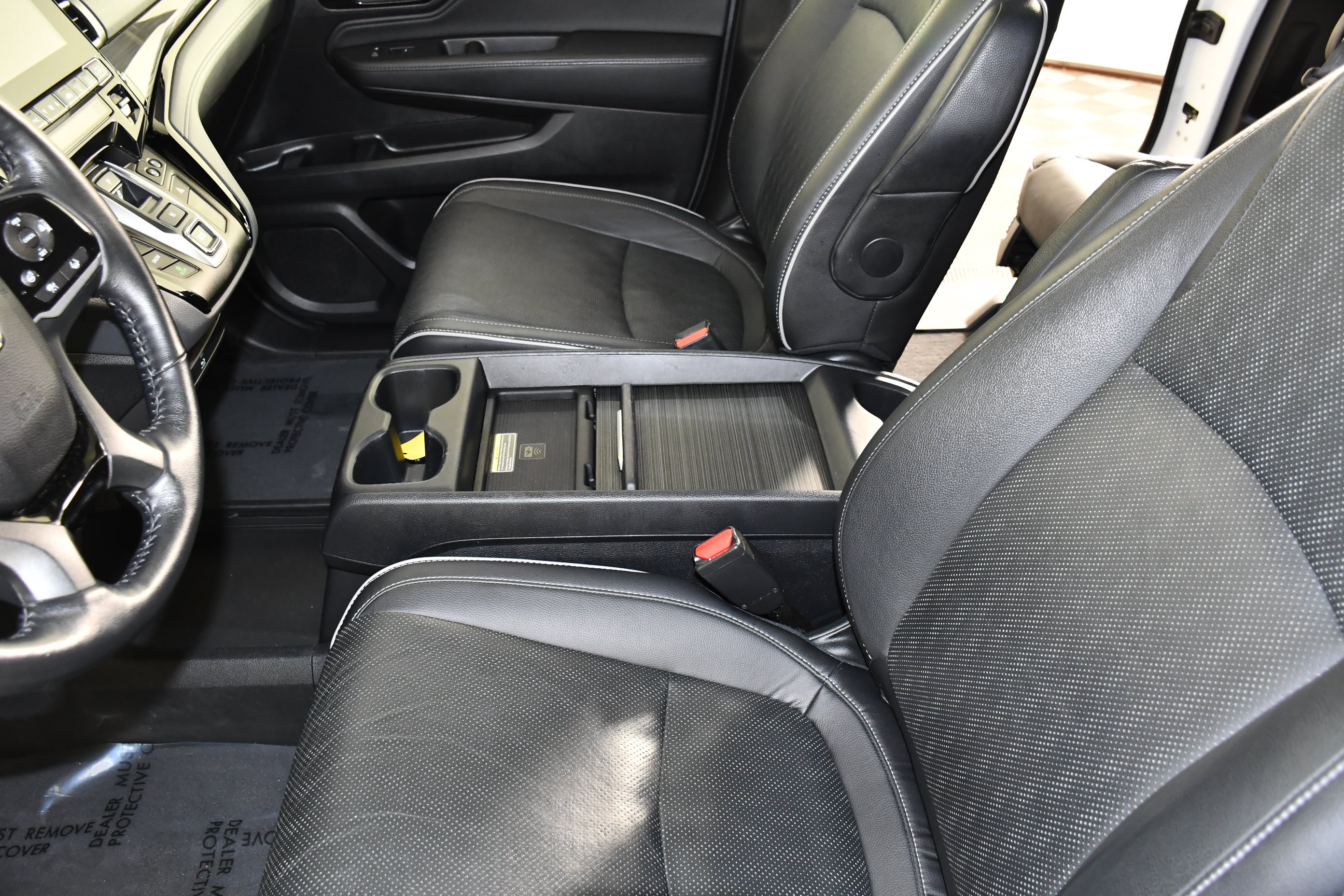Used 2022 Honda Odyssey Elite image 39