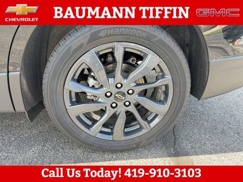 Used 2024 Chevrolet Equinox RS w/ RS Leather Package AWD/4WD image 25