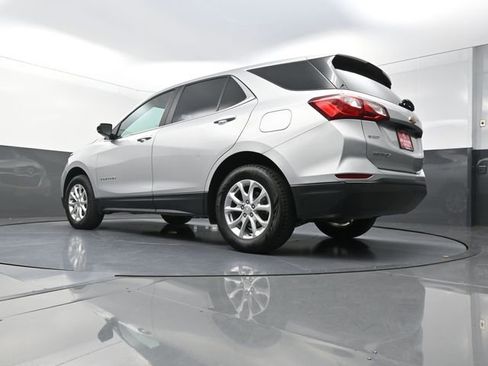 Used 2021 Chevrolet Equinox LT image 13