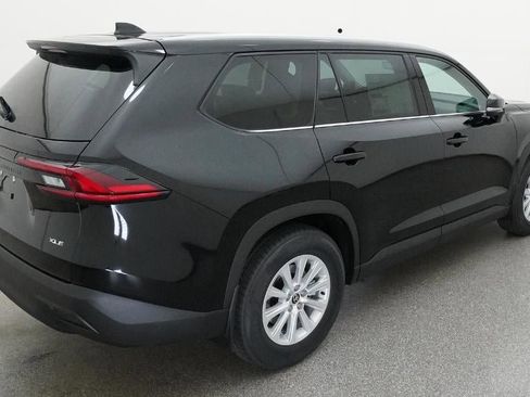 New 2026 Toyota Grand Highlander XLE image 42