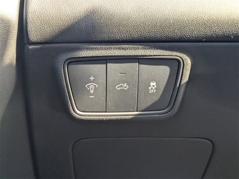 Used 2022 Hyundai Santa Cruz Limited image 26