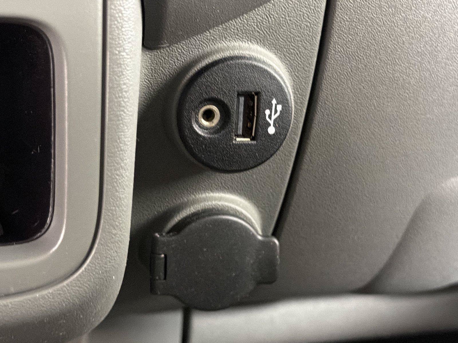 Used 2019 Nissan Frontier SV AWD/4WD image 28