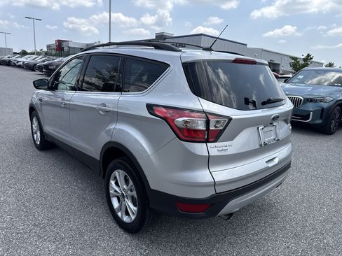 Used 2017 Ford Escape SE AWD/4WD image 28