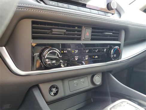 New 2026 Nissan Rogue S image 14