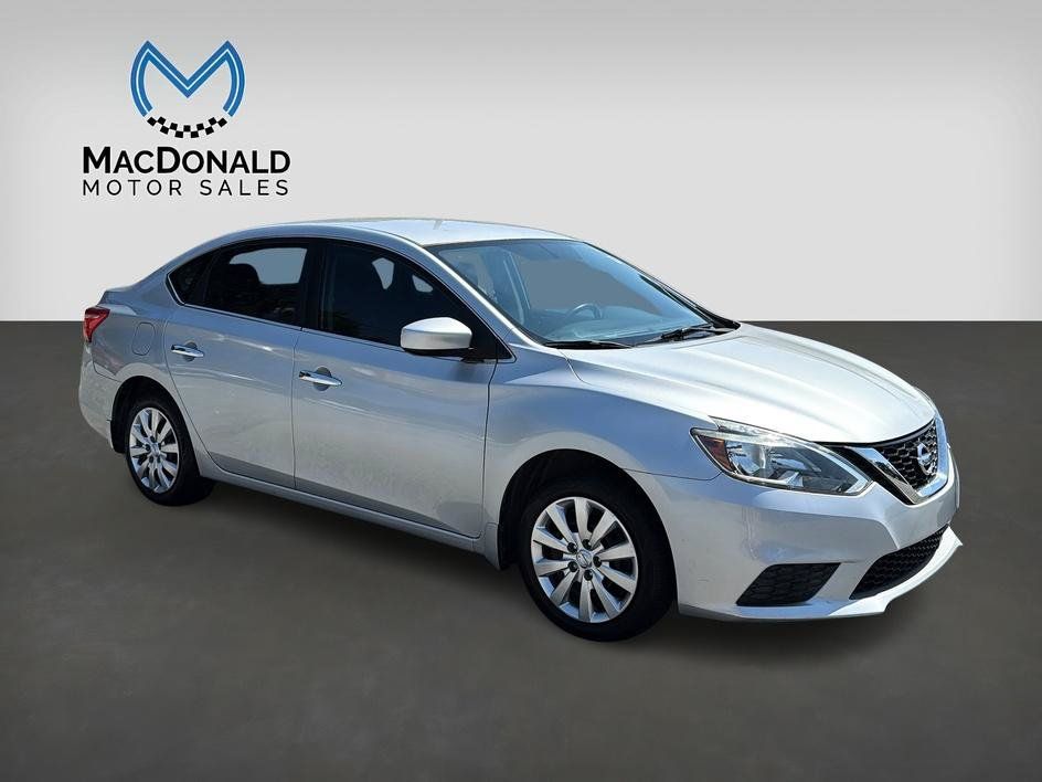 Used 2017 Nissan Sentra S FWD image 2